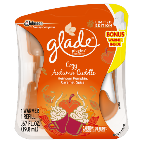 Glade PlugIns Cozy Autumn Cuddle Wamer and Scented Oil Refill Perspective: front