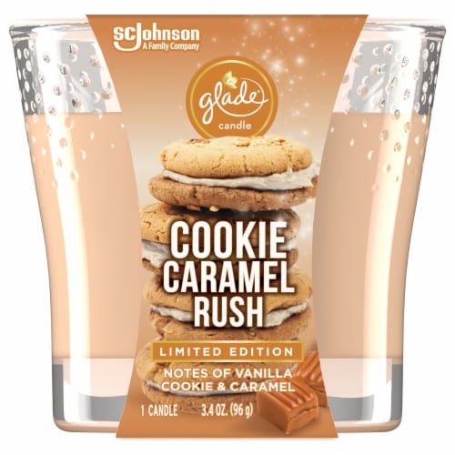 Glade Limited Edition Cookie Caramel Rush Candle Perspective: front