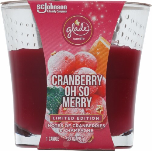 Glade® Limited Edition Cranberry Oh So Merry Candle Perspective: front