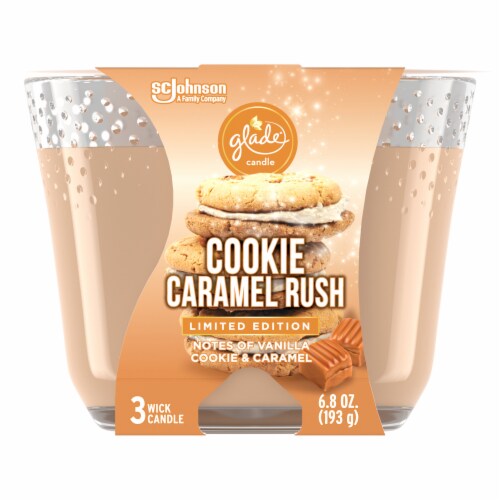 Glade Cookie Caramel Crush 3 Wick Candle Perspective: front