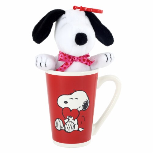 DanDee Snoopy Plush in Heart Mug Perspective: front