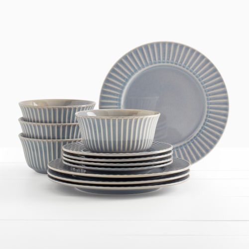 Gallery Richmond Dinnerware Set Perspective: front