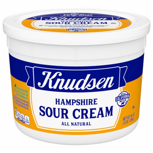 Knudsen Hampshire 100% Natural Sour Cream, 48 oz Tub Perspective: front