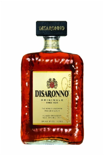 Disaronno Originale Amaretto Liqueur Perspective: front