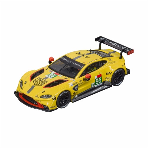 Carrera Evolution Aston Martin Vantage GTE 95 Electric Slot Car, 1 Unit -  Gerbes Super Markets