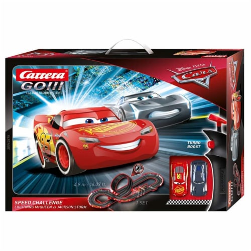  Disney Pixar Cars Lightning McQueen with Racing Wheels : Toys &  Games