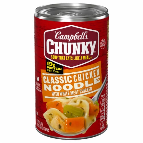 Campbell's® Chunky® Classic Chicken Noodle Soup Perspective: front