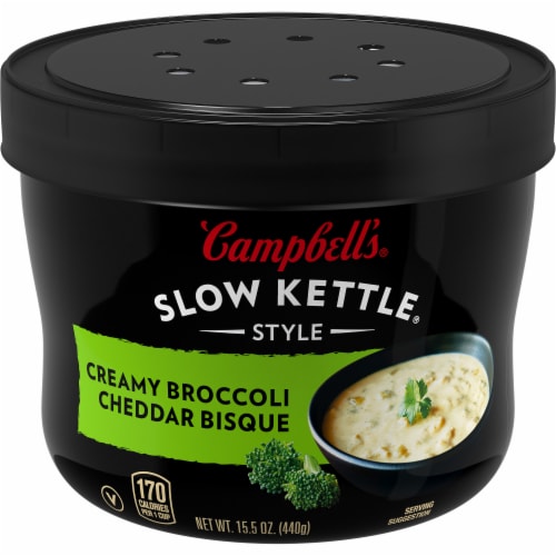 Campbell's® Slow Kettle® Style Creamy Broccoli Cheddar Bisque Perspective: front