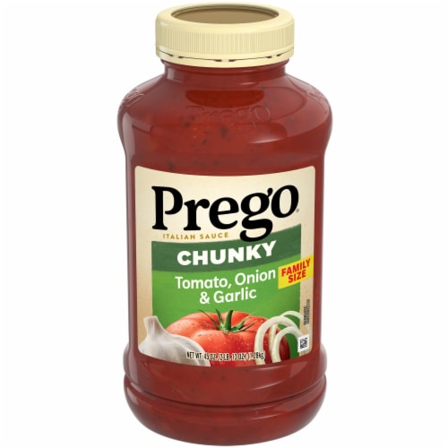 Prego Chunky Tomato with Garlic and Onion Pasta Sauce Perspective: front
