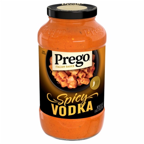 Prego® Italian Creamy Spicy Vodka Sauce Perspective: front