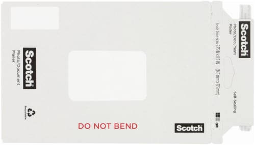 Scotch® Photo and Document Mailer - 5.75 x 8.5 Inch Perspective: front