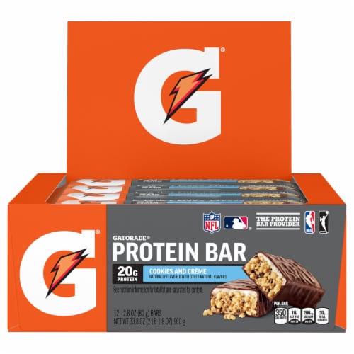 Gatorade Recover Cookies and Creme Whey Protein Bars Perspective: front