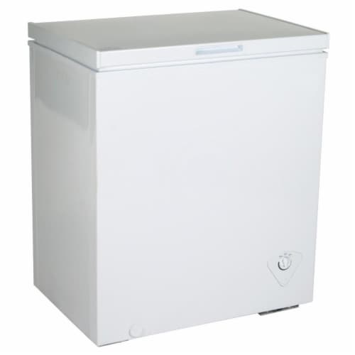 Koolatron KTCF155 5.0 cu. ft. Chest Freezer, White Perspective: front