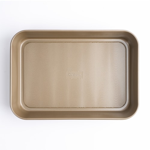 Cuisipro 15.5 x 11-Inch Rectangular Steel Nonstick Roasting Pan Perspective: front