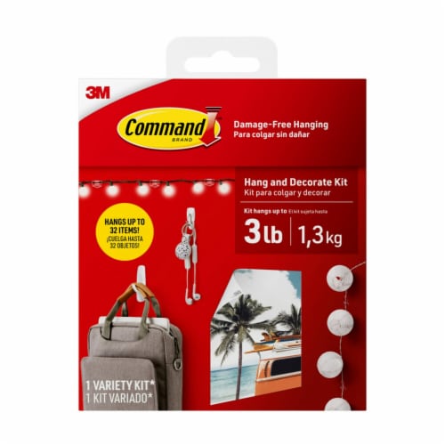 Command™ Hang and Decorating KIt Perspective: front