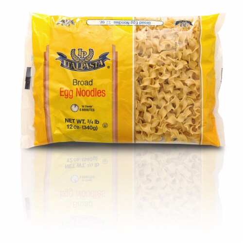 Italpasta® Broad Egg Noodles Perspective: front