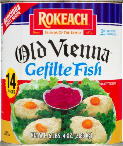 Rokeach Old Vienna Gefilte Fish Perspective: front