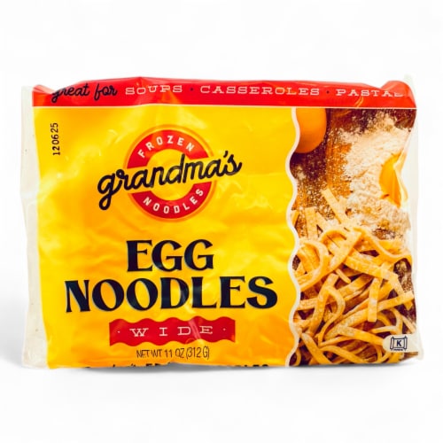 Grandma's Frozen Wide Egg Noodles Perspective: front