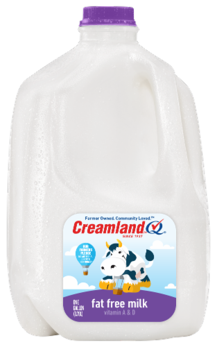 Creamland Skim Milk Perspective: front