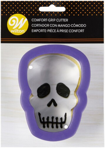 Comfort-Grip Cookie Cutter 4 -Skull Perspective: front