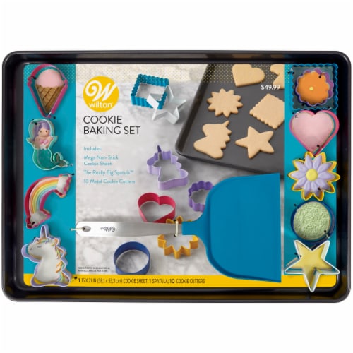 Wilton Cookie Baking Set Perspective: front