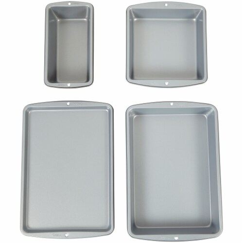 Wilton™ Bakeware Set Perspective: front