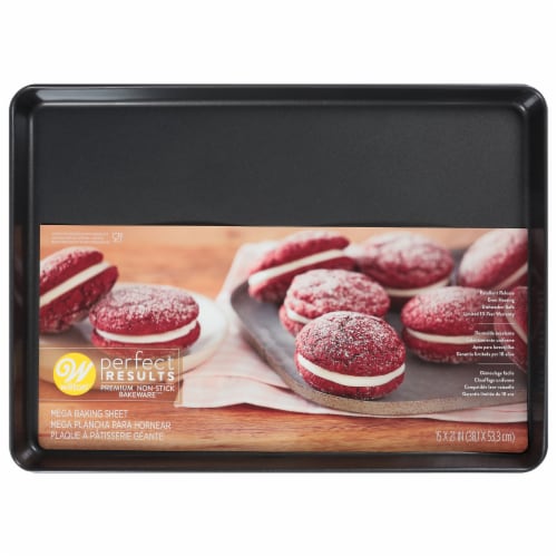 Wilton Perfect Results Premium Non-Stick Bakeware Large Baking Sheet