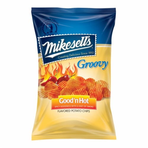 Mikesell's Good 'n Hot Potato Chips Perspective: front
