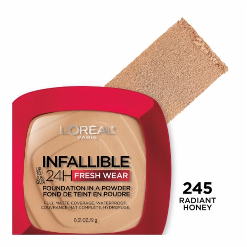 L'Oreal Paris Infallible Fresh Wear Radiant Honey Powder Foundation Perspective: front