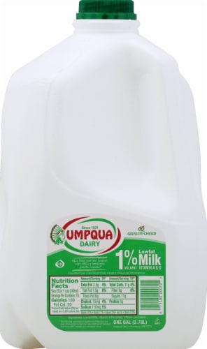 Umpqua Dairy 1% Milk Perspective: front