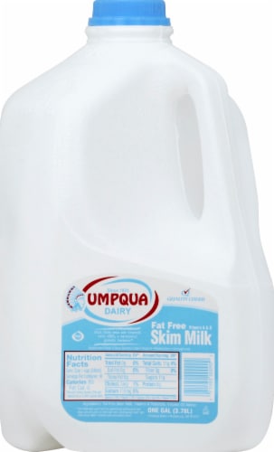 Umpqua Dairy Skim Milk Perspective: front