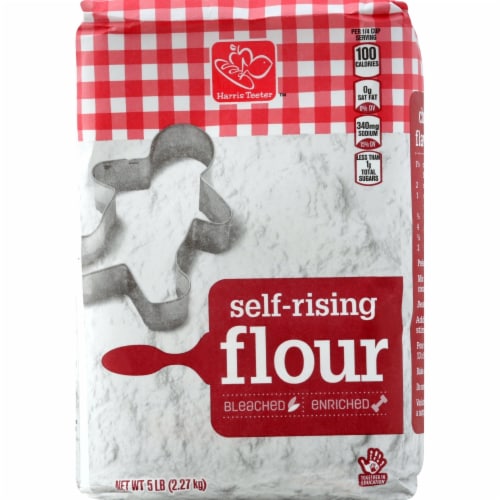 Harris Teeter Self Rising Flour Perspective: front