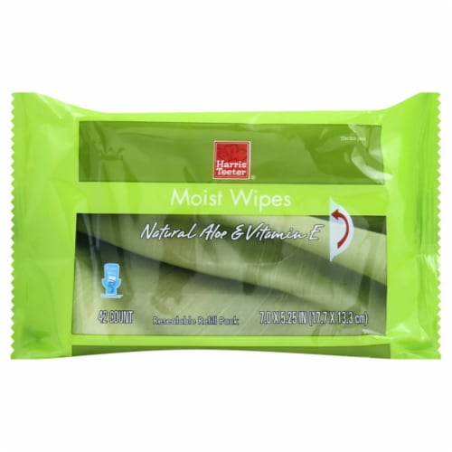 Harris Teeter® Natural Aloe & Vitamin E Moist Wipes Perspective: front