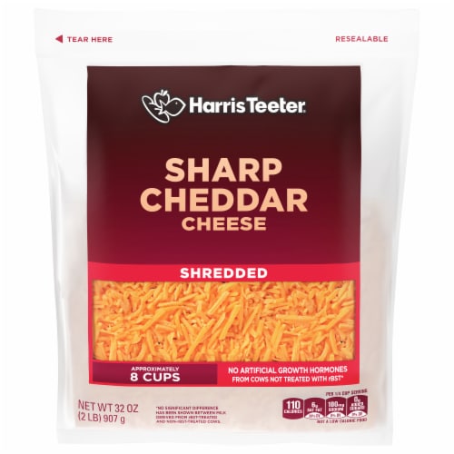 Harris Teeter™ Sharp Cheddar Shredded Cheese Perspective: front