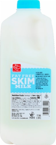 Harris Teeter™ Fat Free Skim Milk Perspective: front