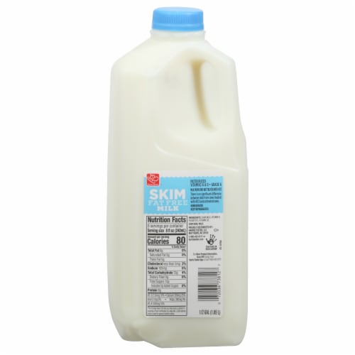 Harris Teeter™ Fat Free Skim Milk Perspective: front