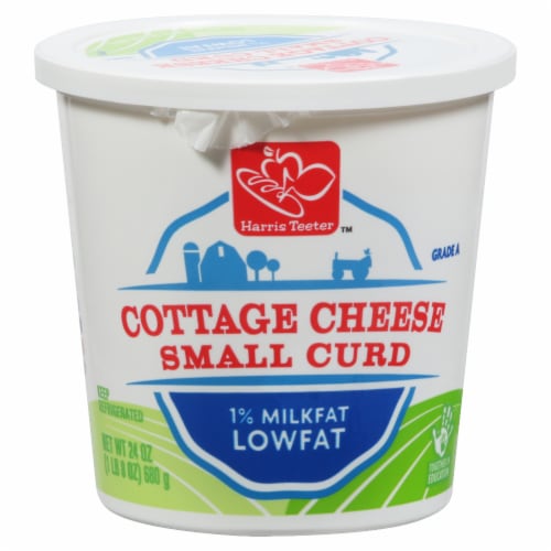 Harris Teeter™ Small Curd Cottage Cheese Perspective: front