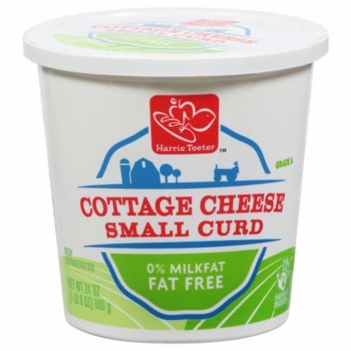 Harris Teeter™ Fat Free Small Curd Cottage Cheese Perspective: front
