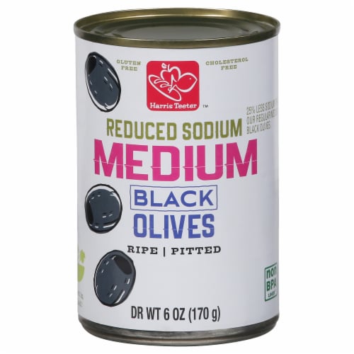 Harris Teeter™ Medium Pitted Black Olives Perspective: front