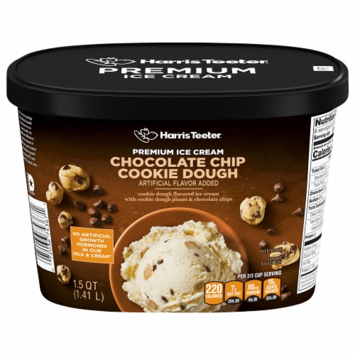 Harris Teeter® Premium Chocolate Chip Cookie Dough Ice Cream Perspective: front