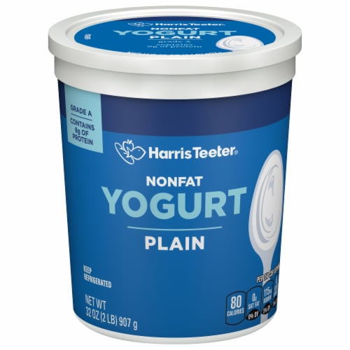 Harris Teeter® Nonfat Plain Yogurt Tub Perspective: front