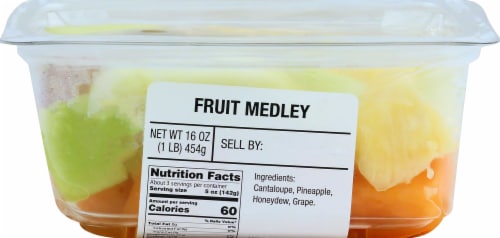 Harris Teeter™ Fruit Medley Perspective: front