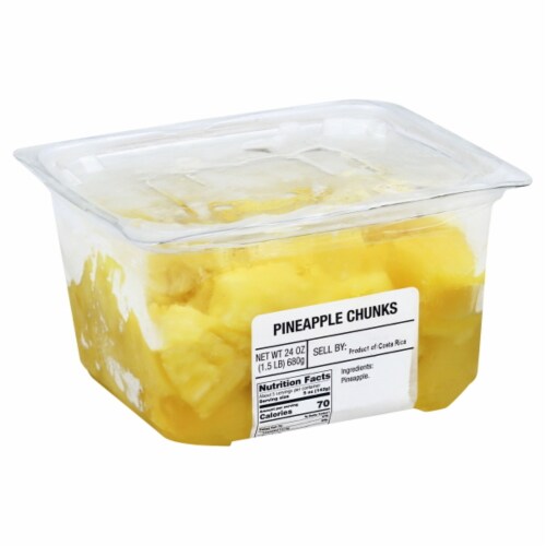 Harris Teeter Pineapple Chunks Perspective: front