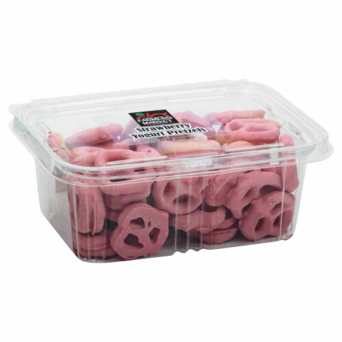 Harris Teeter Farmers Market™ Strawberry Yogurt Pretzels Perspective: front