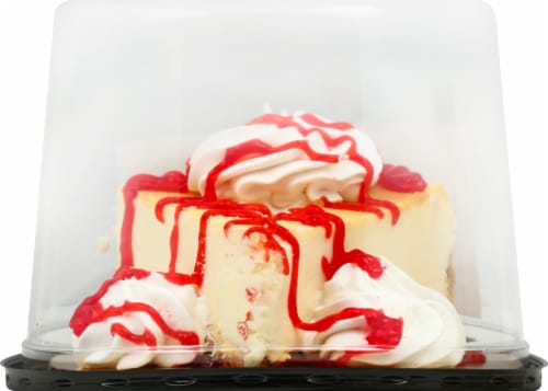 Harris Teeter™ Fresh Foods Market Ricotta Cheesecake Slices Perspective: front