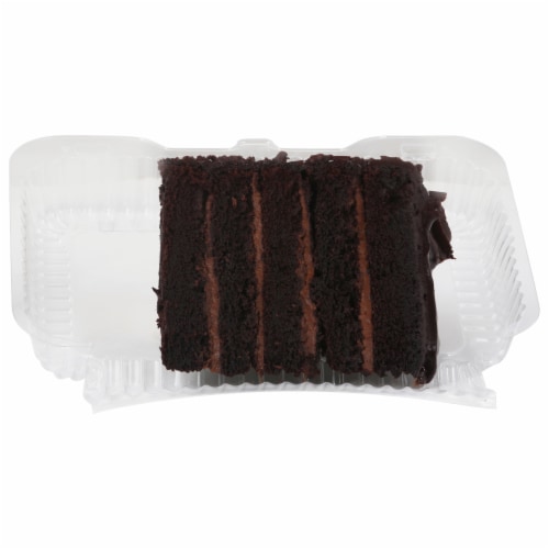Harris Teeter™ Fresh Foods Market Grande Finale Cake Slice Perspective: front