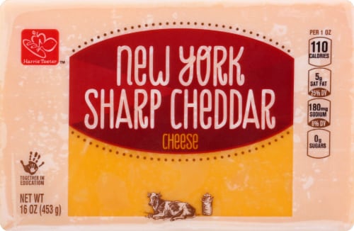 Harris Teeter™ New York Sharp Cheddar Chunk Perspective: front