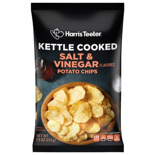 Harris Teeter™ Salt & Vinegar Kettle Cooked Potato Chips Perspective: front