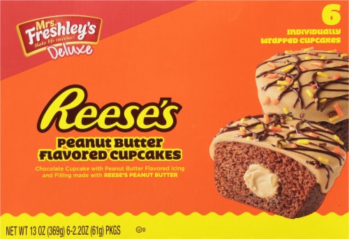 Mrs. Freshley's Deluxe Reese's Peanut Butter Cupcakes Individually Wrapped Snack Cakes Perspective: front