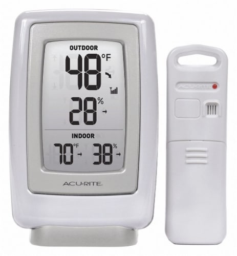 Acurite Digital Thermometer,4-13/16 H,3-1/2 W 00611A4 Perspective: front
